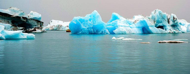 Icebergs in Jökulsárlón, Iceland